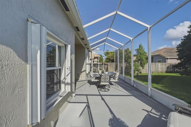 13070 NW 19th St, Pembroke Pines, FL 33028