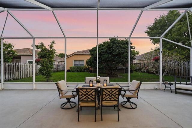 13070 NW 19th St, Pembroke Pines, FL 33028