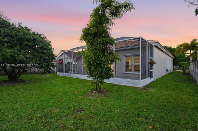 13070 NW 19th St, Pembroke Pines, FL 33028