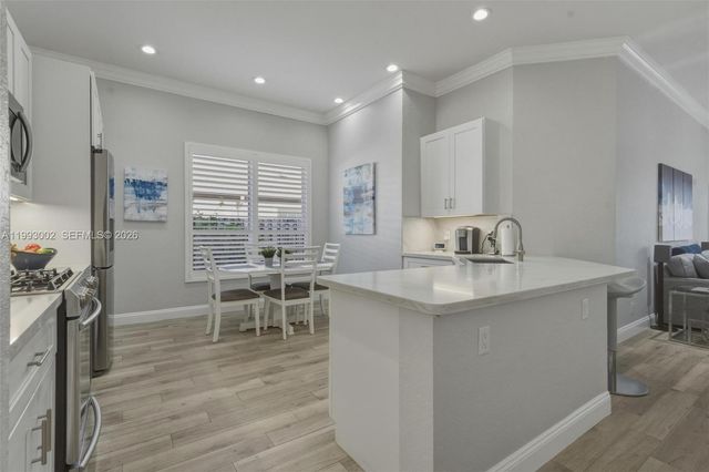 13070 NW 19th St, Pembroke Pines, FL 33028