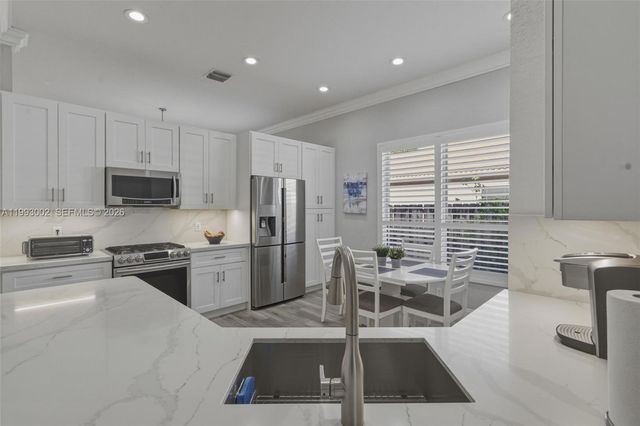 13070 NW 19th St, Pembroke Pines, FL 33028