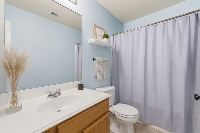 414 Binnacle Way, Crosby, TX 77532