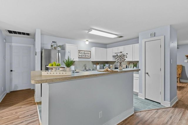 414 Binnacle Way, Crosby, TX 77532