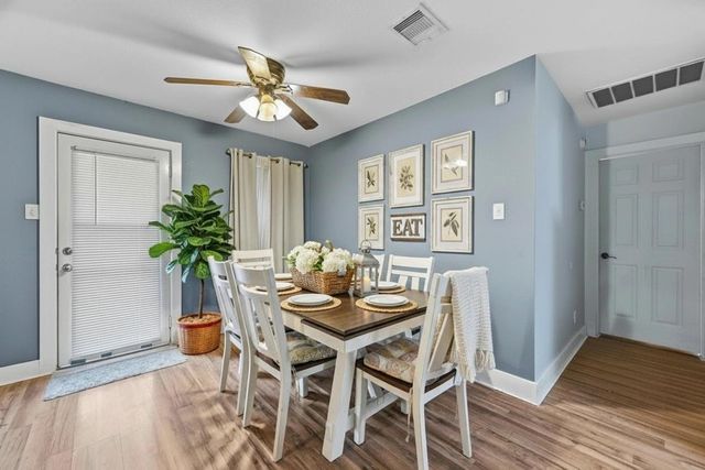 414 Binnacle Way, Crosby, TX 77532