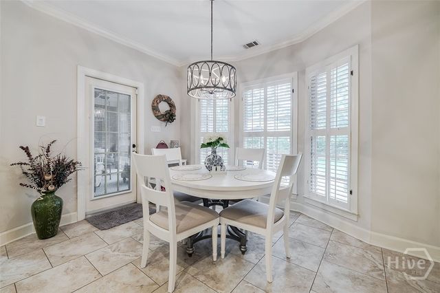 3 Oak Park Place, Savannah, GA 31405