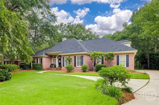 3 Oak Park Place, Savannah, GA 31405