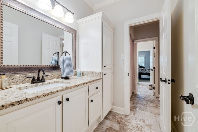 3 Oak Park Place, Savannah, GA 31405