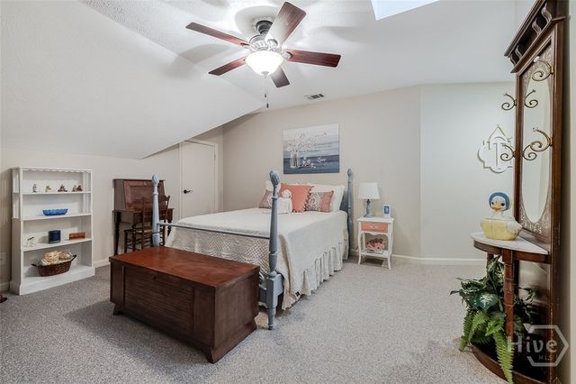 3 Oak Park Place, Savannah, GA 31405