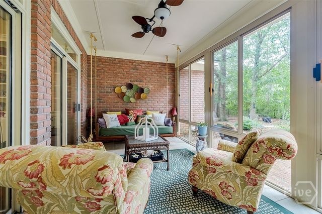 3 Oak Park Place, Savannah, GA 31405