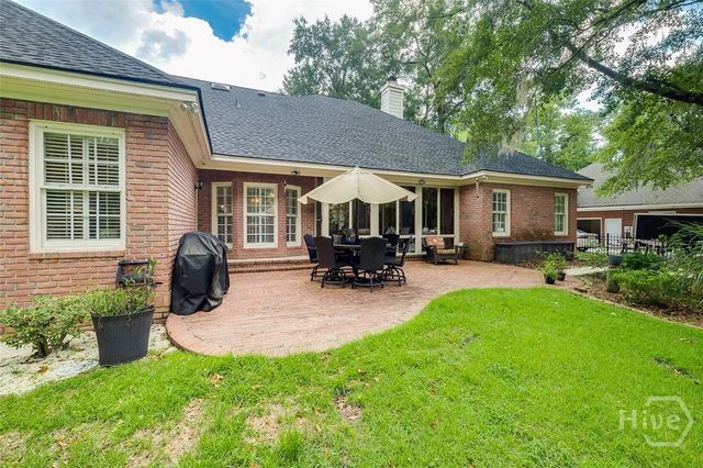 3 Oak Park Place, Savannah, GA 31405