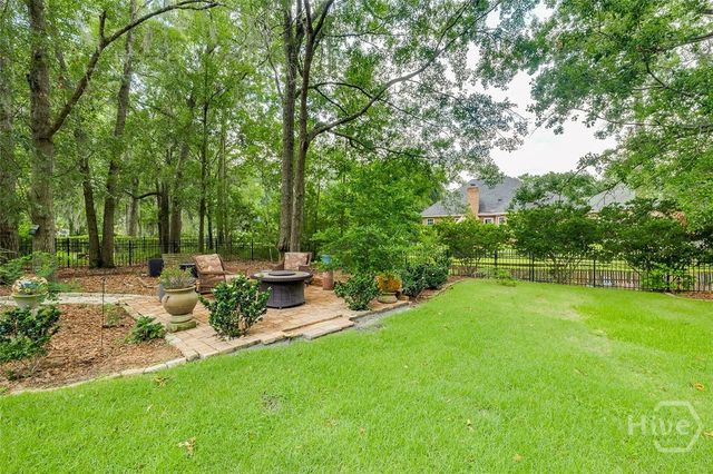 3 Oak Park Place, Savannah, GA 31405