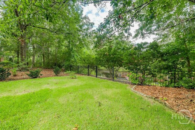 3 Oak Park Place, Savannah, GA 31405