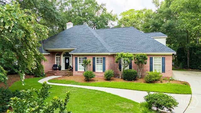 3 Oak Park Place, Savannah, GA 31405