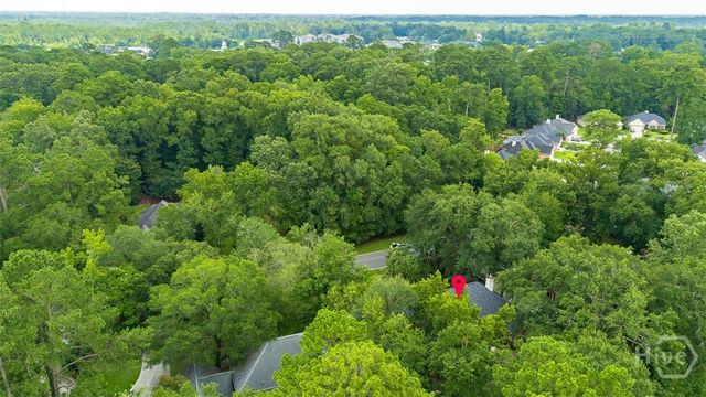3 Oak Park Place, Savannah, GA 31405