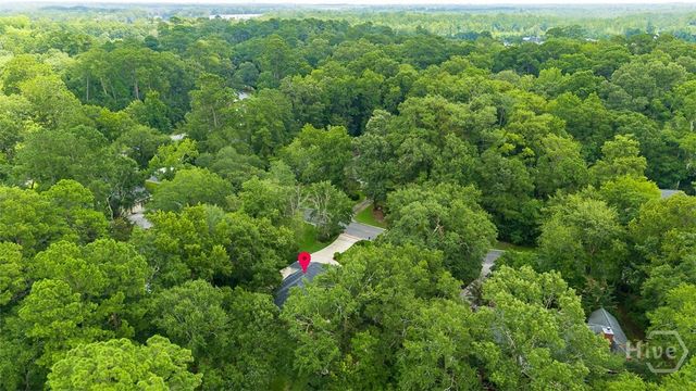 3 Oak Park Place, Savannah, GA 31405