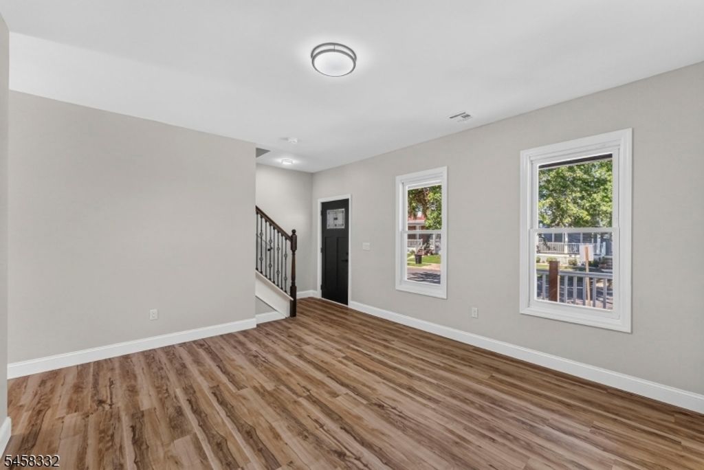 32 3Rd St, Somerville Boro, NJ 08876 — photo 5