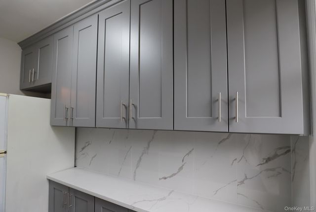 138-18 28th Road 1F, Flushing, NY 11354