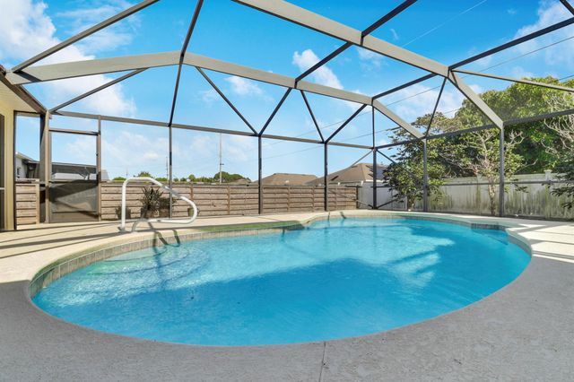 641 SW Lindsay Street, Port St Lucie, FL 34953