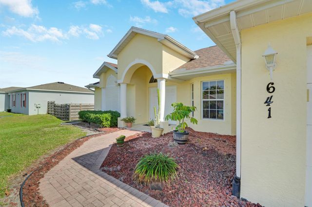 641 SW Lindsay Street, Port St Lucie, FL 34953