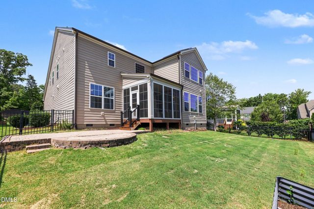 105 Demond Circle, Cary, NC 27513
