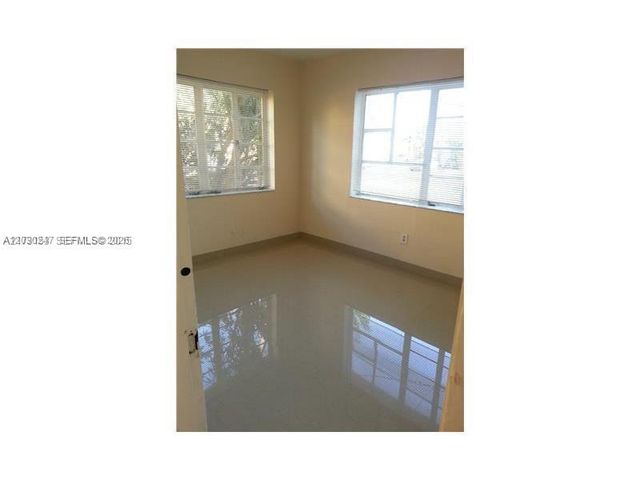 8320 Crespi Blvd 11 11, Miami Beach, FL 33141