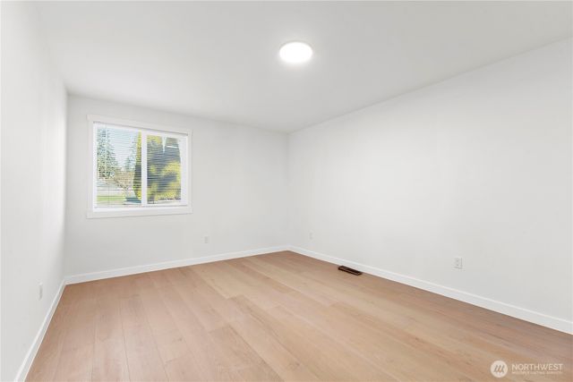7003 44th Avenue E, Tacoma, WA 98443