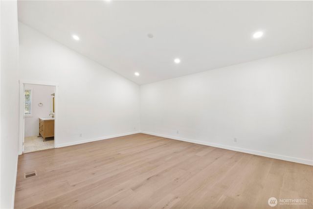 7003 44th Avenue E, Tacoma, WA 98443
