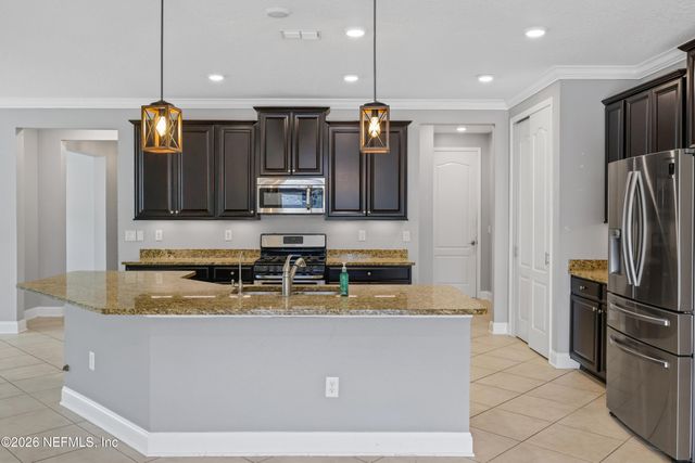 182 SAINT KITTS Loop, St. Augustine, FL 32092