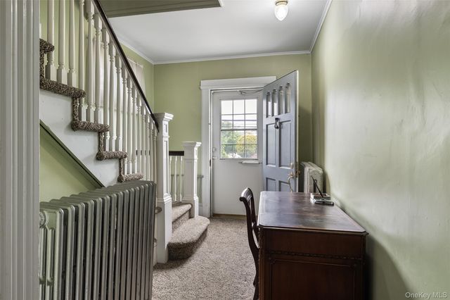 35 N Corona Avenue, Valley Stream, NY 11580