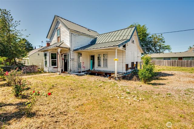 512 Davidson Avenue, Woodland, WA 98674