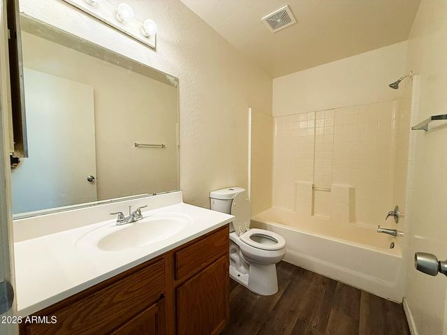 10010 N 7th Avenue 2, Phoenix, AZ 85021