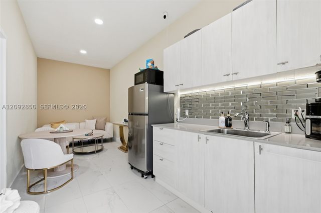 3241 SW 147th Ct, Miami, FL 33185
