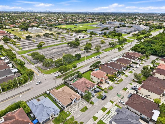 3241 SW 147th Ct, Miami, FL 33185