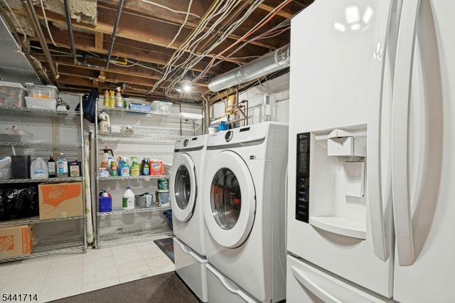 350 Greenbrier Ct, Mountainside Boro, NJ 07092