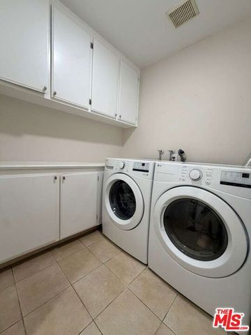 4001 W 165th Street C, Lawndale, CA 90260