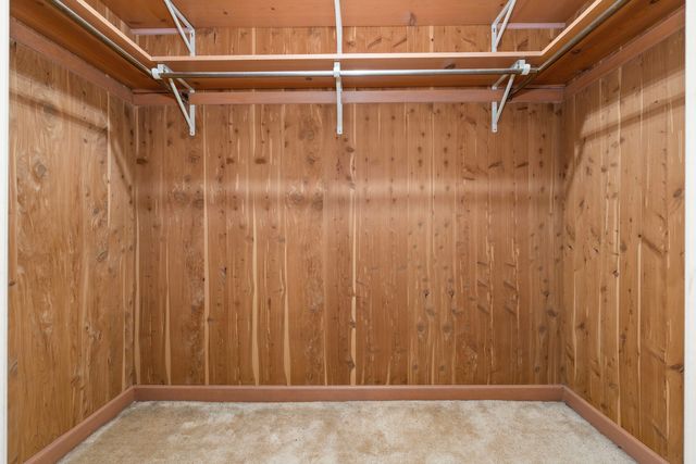 30 Strauss Lane, Olympia Fields, IL 60461