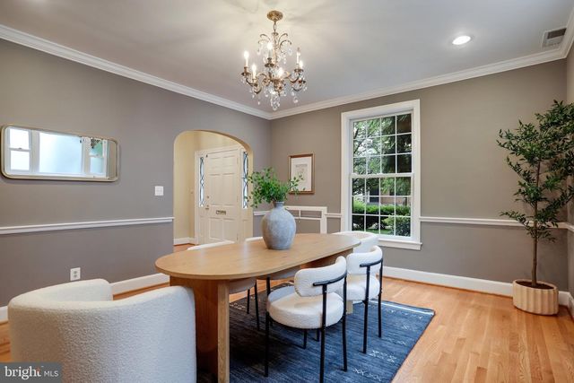 2739 CHESAPEAKE ST NW, Washington, DC 20008