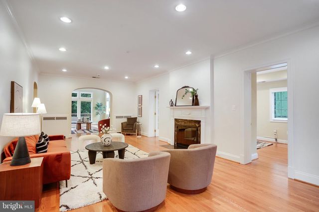 2739 CHESAPEAKE ST NW, Washington, DC 20008