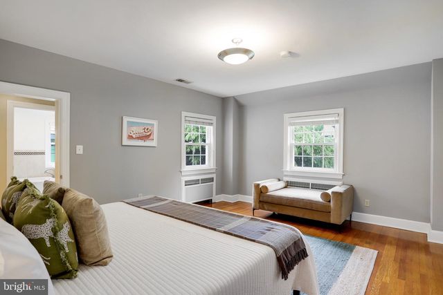 2739 CHESAPEAKE ST NW, Washington, DC 20008