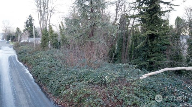 3539 E Grandview Avenue, Tacoma, WA 98404
