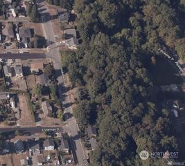 3539 E Grandview Avenue, Tacoma, WA 98404