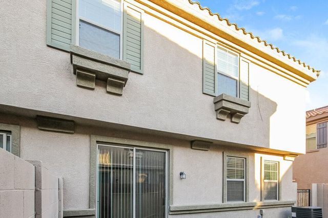 1444 N 80th Drive, Phoenix, AZ 85043