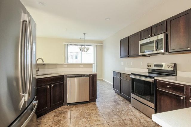 1444 N 80th Drive, Phoenix, AZ 85043