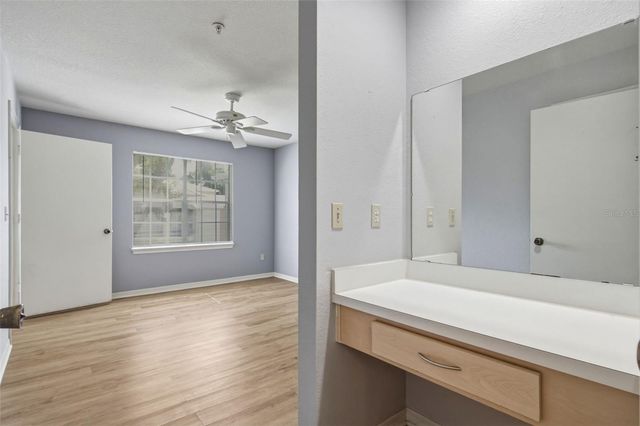 7300 WESTPOINTE BOULEVARD 725, Orlando, FL 32835