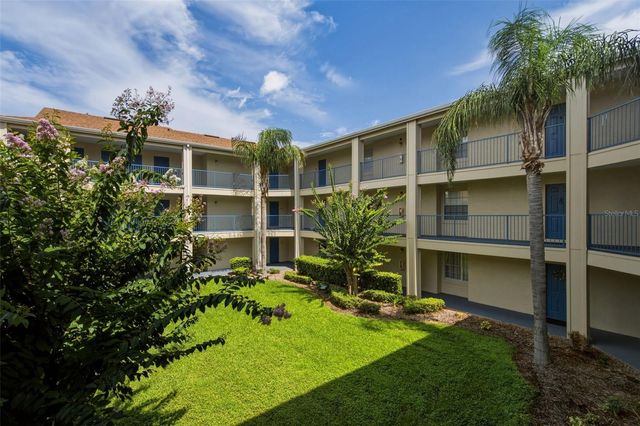 7300 WESTPOINTE BOULEVARD 725, Orlando, FL 32835