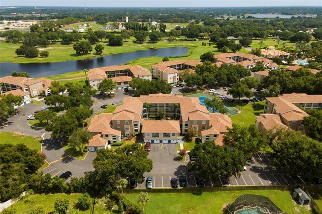 7300 WESTPOINTE BOULEVARD 725, Orlando, FL 32835