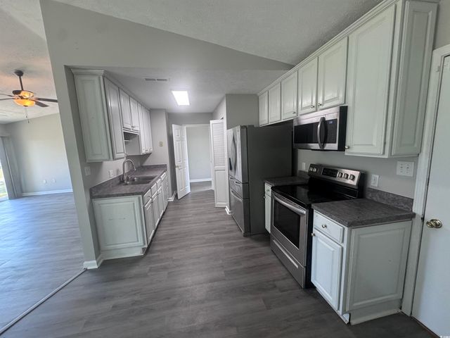 574 Circle Dr., Surfside Beach, SC 29575