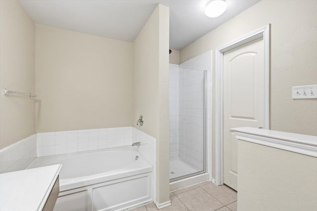 8813 Chisholm Trail, Cross Roads, TX 76227