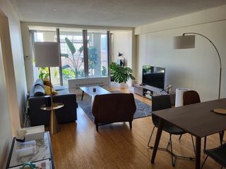 33 Pond Ave. 915, Brookline, MA 02445