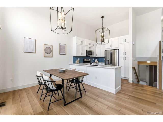 577 Vinewood Ct, Highlands Ranch, CO 80126